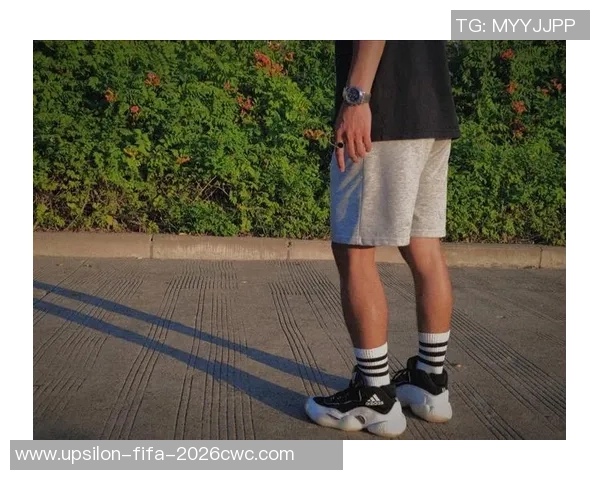 男士篮球鞋穿搭指南如何选择适合自己的篮球鞋提升运动表现与时尚感